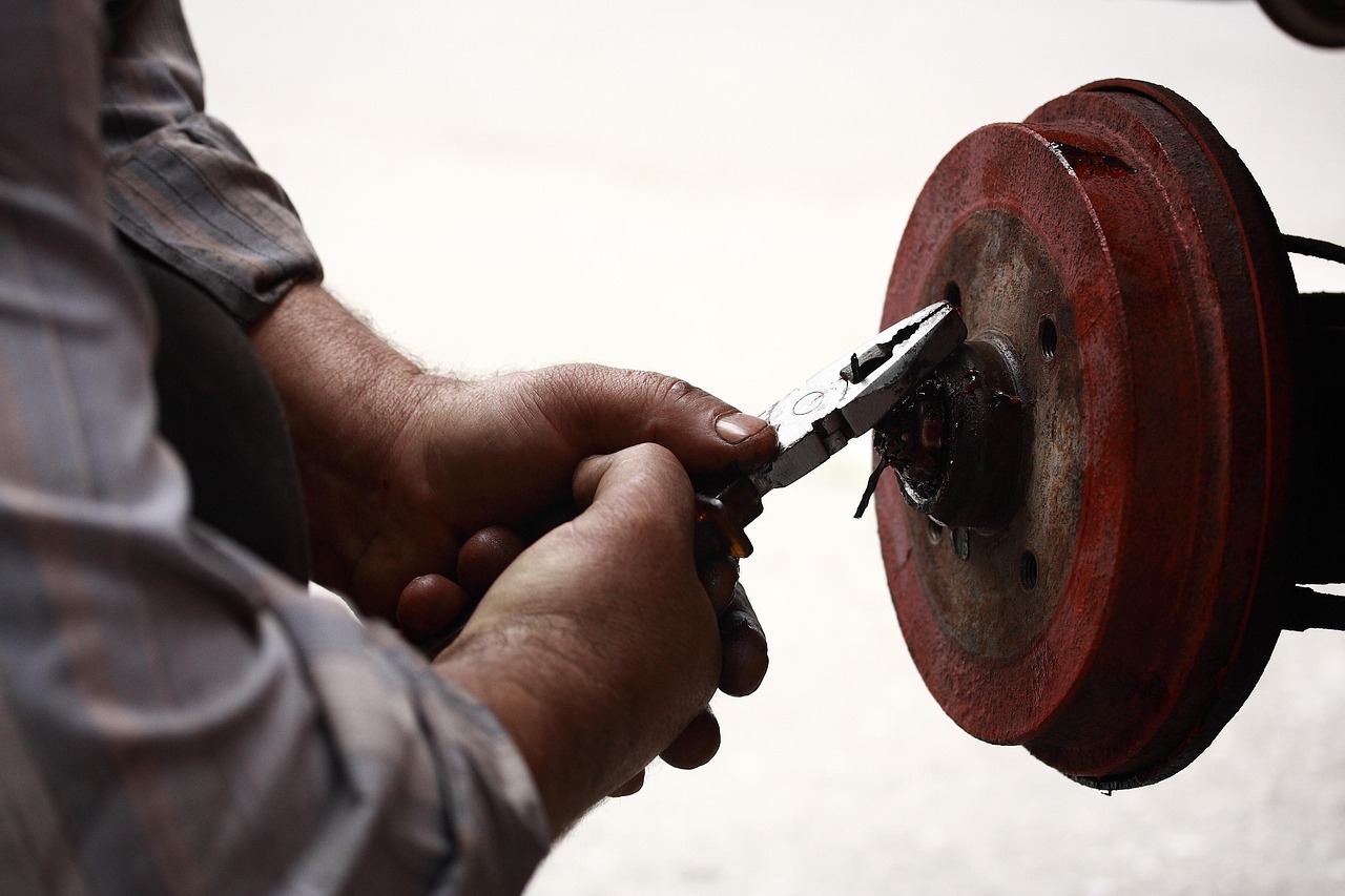 Grinding brakes