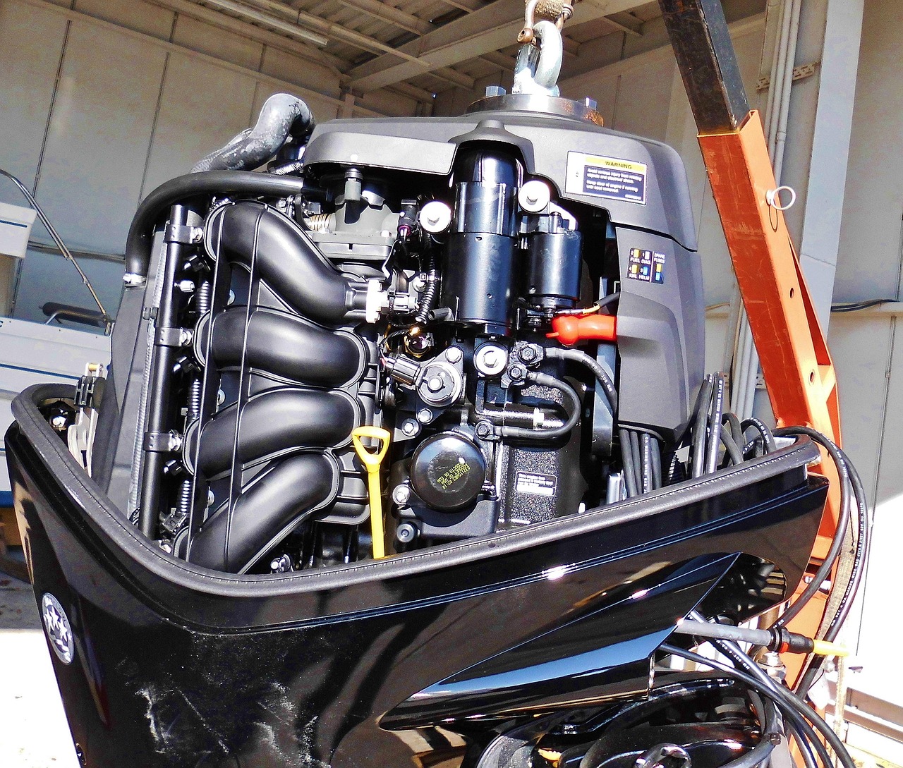 Coolant reservoir