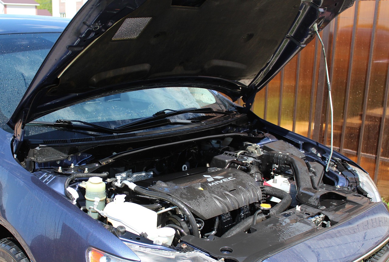 Valvoline Express Care service bay